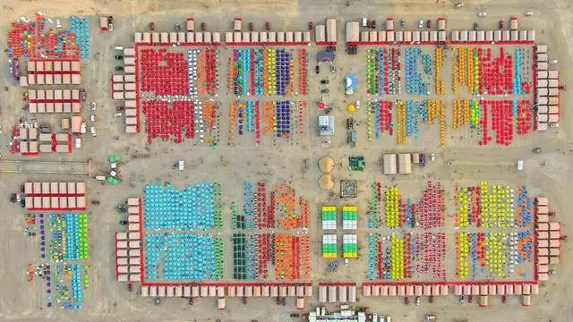 重走丝绸之路—企业家们的戈壁之行